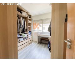 PISO EN VENTA DE TRES HABITACIONES CON PLAZA DE GARAJE Y TRASTERO EN SANTIAGO.