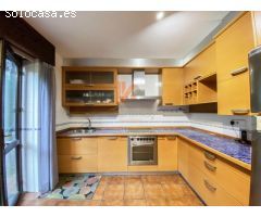 CHALET EN VENTA EN URBANIZACIÓN AGRONOVO, BRIÓN