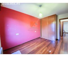 CHALET EN VENTA EN URBANIZACIÓN AGRONOVO, BRIÓN