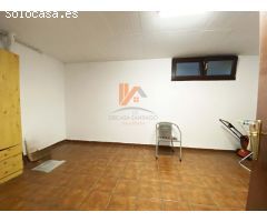 CHALET EN VENTA EN URBANIZACIÓN AGRONOVO, BRIÓN