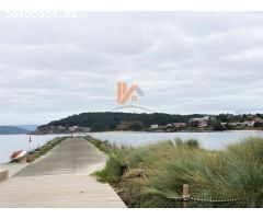 SE VENDE PISO DE TRES HABITACIONES CON GARAJE EN PORTO DO SON.