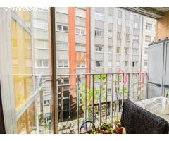 PISO EN VENTA DE 3 DORMITORIOS EN SANTIAGO DE COMPOSTELA