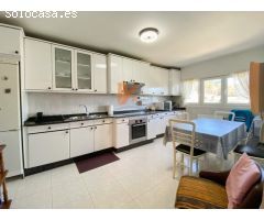 EXCLUSIVO CHALET CON PISCINA EN VENTA EN CACHEIRAS, TEO