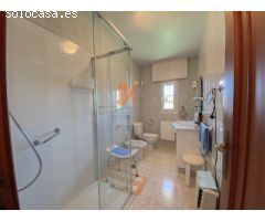 EXCLUSIVO CHALET CON PISCINA EN VENTA EN CACHEIRAS, TEO