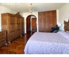 EXCLUSIVO CHALET CON PISCINA EN VENTA EN CACHEIRAS, TEO