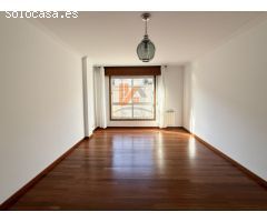 PISO DE 3 HABITACIONES EN PLENO CENTRO DEL MILLADOIRO
