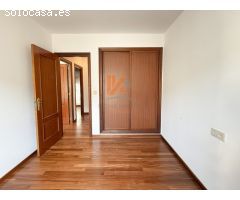 PISO DE 3 HABITACIONES EN PLENO CENTRO DEL MILLADOIRO