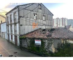 SE VENDE EDIFICIO EN PLENO CENTRO DE SANTIAGO, CON POSIBILIDAD DE 8 APARTAMENTOS
