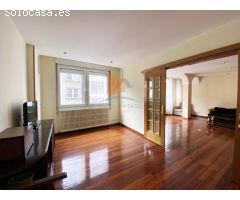 OPORTUNIDAD ÚNICA EN EL ENSANCHE! Piso de 4 habitaciones exterior en Santiago de