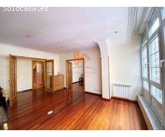 OPORTUNIDAD ÚNICA EN EL ENSANCHE! Piso de 4 habitaciones exterior en Santiago de