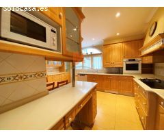 OPORTUNIDAD ÚNICA EN EL ENSANCHE! Piso de 4 habitaciones exterior en Santiago de