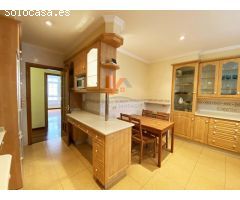 OPORTUNIDAD ÚNICA EN EL ENSANCHE! Piso de 4 habitaciones exterior en Santiago de
