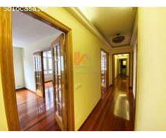 OPORTUNIDAD ÚNICA EN EL ENSANCHE! Piso de 4 habitaciones exterior en Santiago de