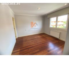 Chalet en Urbanización con piscina