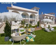 Apartamentos modernos con jardín en hermoso en una zona tranquila.