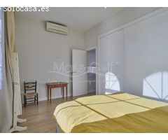Casa independiente adosada en Venta en Primera línea del Paseo Marítimo de El
