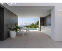 Exclusiva Villa de Lujo Amueblada en Venta con Vistas al Mar en Altea