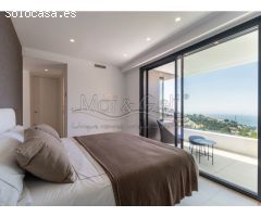Exclusiva Villa de Lujo Amueblada en Venta con Vistas al Mar en Altea