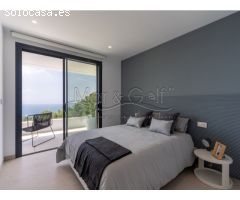Exclusiva Villa de Lujo Amueblada en Venta con Vistas al Mar en Altea