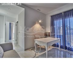 Espectacular Chalet en Venta con Piscina y Sala de Ocio en Arenales del Sol