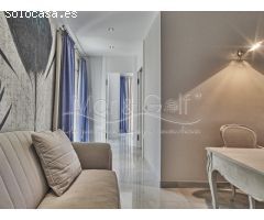 Espectacular Chalet en Venta con Piscina y Sala de Ocio en Arenales del Sol