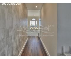 Espectacular Chalet en Venta con Piscina y Sala de Ocio en Arenales del Sol