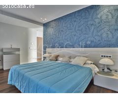 Espectacular Chalet en Venta con Piscina y Sala de Ocio en Arenales del Sol