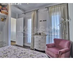 Espectacular Chalet en Venta con Piscina y Sala de Ocio en Arenales del Sol