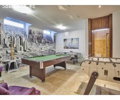 Espectacular Chalet en Venta con Piscina y Sala de Ocio en Arenales del Sol