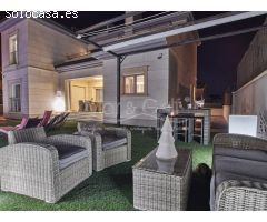 Espectacular Chalet en Venta con Piscina y Sala de Ocio en Arenales del Sol