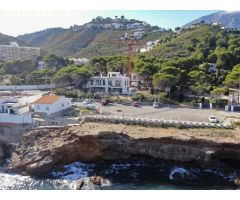 Chalet de Diseño Vanguardista en Venta con Vistas al Mar en Denia.