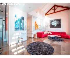 Exclusivo Ático en Venta con Vistas al Mar en Playa del Postiguet, Alicante