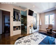 Exclusivo Ático en Venta con Vistas al Mar en Playa del Postiguet, Alicante