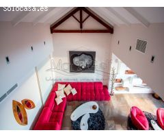 Exclusivo Ático en Venta con Vistas al Mar en Playa del Postiguet, Alicante
