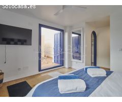 Gran chalet independiente estilo mediterráneo en venta en vistahermosa