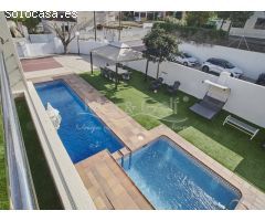 Gran chalet independiente estilo mediterráneo en venta en vistahermosa