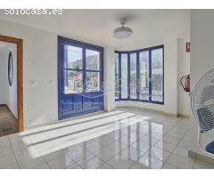 Gran chalet independiente estilo mediterráneo en venta en vistahermosa