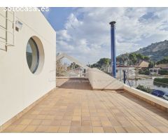Gran chalet independiente estilo mediterráneo en venta en vistahermosa