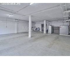 Gran chalet independiente estilo mediterráneo en venta en vistahermosa