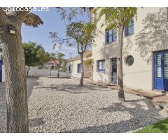Gran chalet independiente estilo mediterráneo en venta en vistahermosa