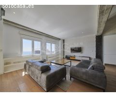 Exclusivo Ático en Venta con Vistas al Mar en Playa del Postiguet, Alicante