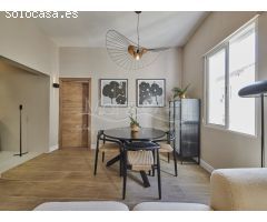 LUMINOSO APARTAMENTO DE DISEÑO