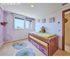 Amplio y Luminoso Adosado en Venta con vistas al mar en Cabo de las Huertas
