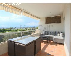 Piso de Alquiler con Chimenea y Vistas en Alicante Golf
