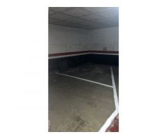 doble plaza de parking y moto muy grande en el centro !!!