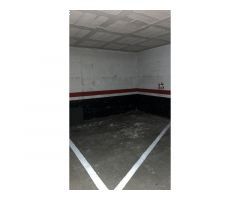 doble plaza de parking y moto muy grande en el centro !!!