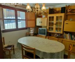 OPORTUNIDAD, CASA DE PUEBLO CÉNTRICA EN RIBIELOS DE MORA