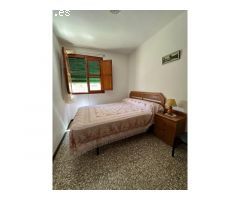 OPORTUNIDAD, CASA DE PUEBLO CÉNTRICA EN RIBIELOS DE MORA