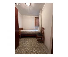 OPORTUNIDAD, CASA DE PUEBLO CÉNTRICA EN RIBIELOS DE MORA