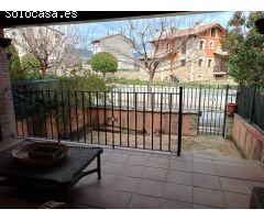 CHALET ADOSADO A ESTRENAR EN ZONA RESIDENCIAL DE RUBIELOS DE MORA